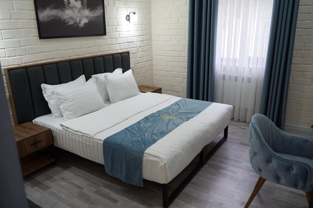 Vatan Plaza Hotell Tasjkent Eksteriør bilde