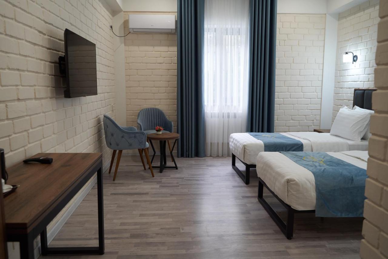Vatan Plaza Hotell Tasjkent Eksteriør bilde